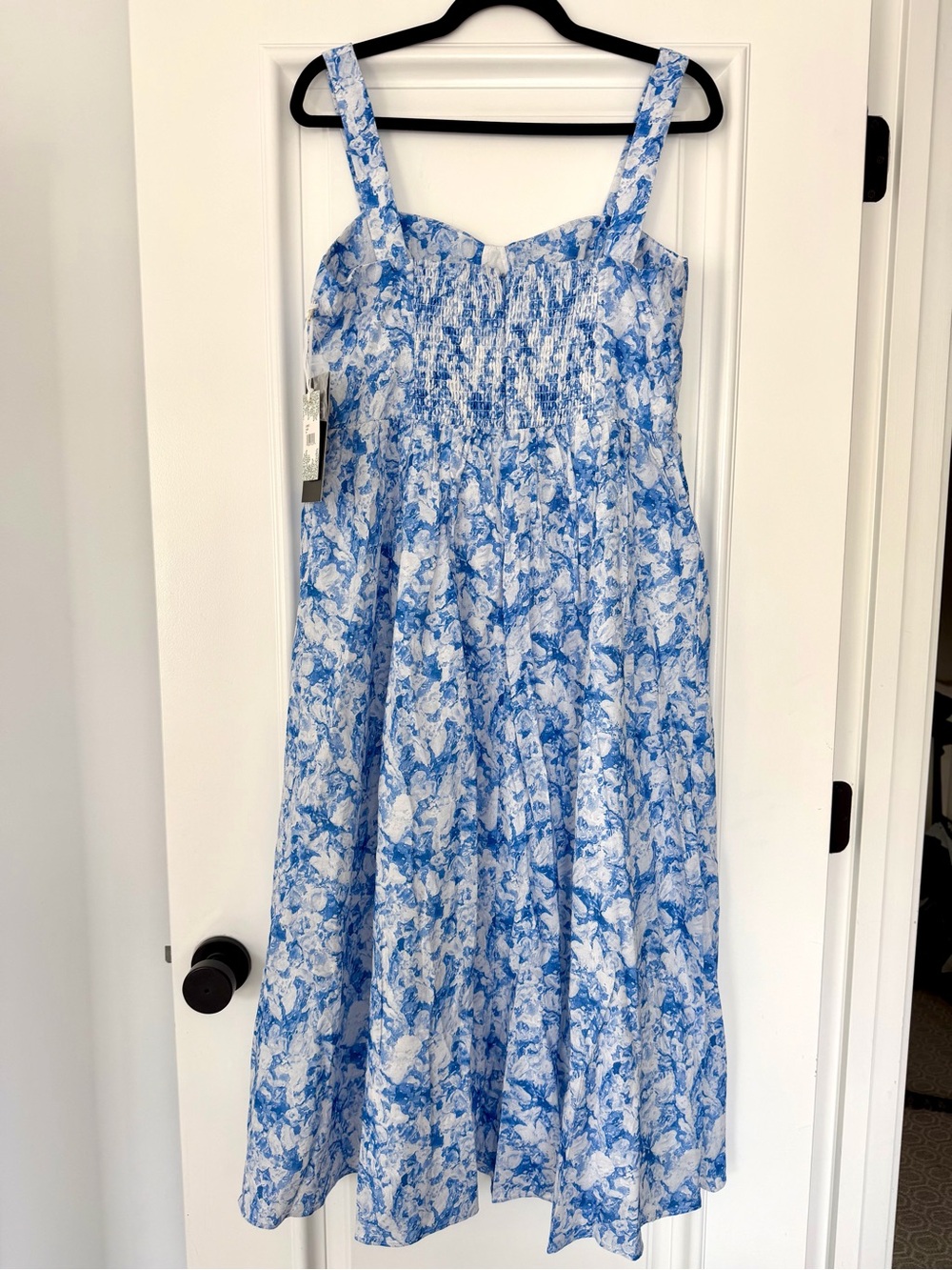 NWT Hyacinth House Blue Watercolor Annette Midi Dress, Size Medium - Picture 9 of 9